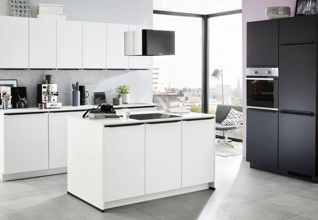 Küche mit Kochinsel